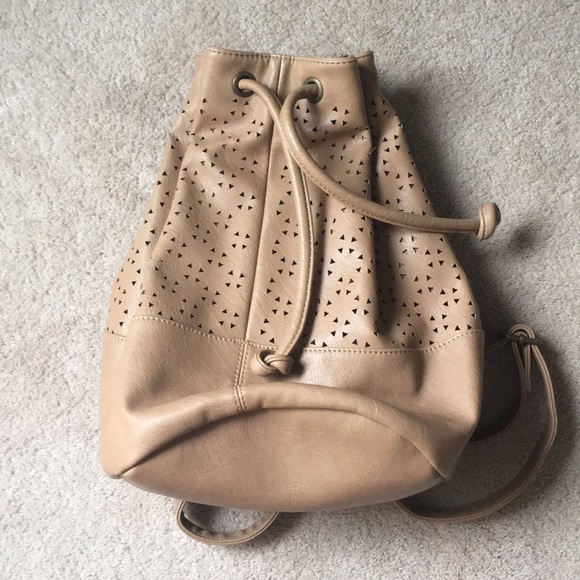 Tan Bucket Backpack - Picture 2 of 5